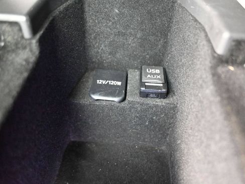 Used 2015 Lexus IS 250C w/ Navigation System Package RWD image 11