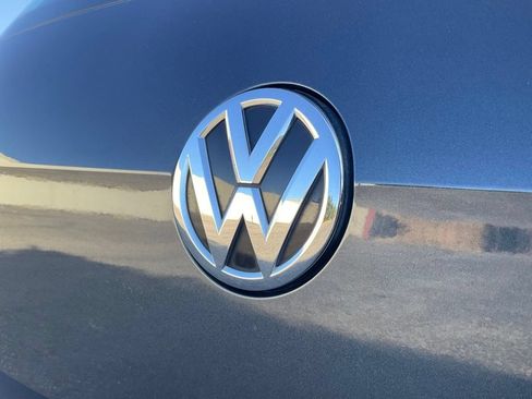 Used 2019 Volkswagen GTI 4-Door FWD image 19