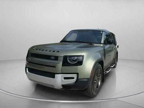 Used 2020 Land Rover Defender 110 HSE image 10