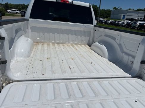 Used 2024 RAM 1500 Laramie AWD/4WD image 10