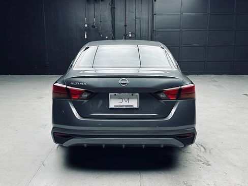 Used 2023 Nissan Altima 2.5 S FWD image 6