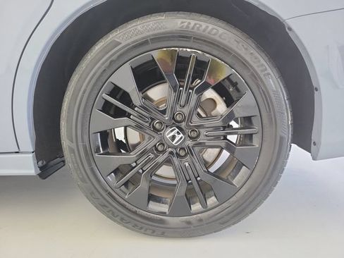 Used 2025 Honda Odyssey Sport-L image 13