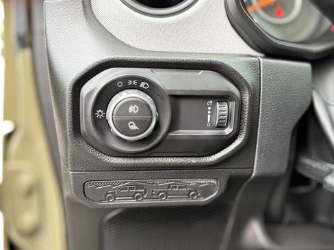 New 2026 Jeep Gladiator Sport image 20