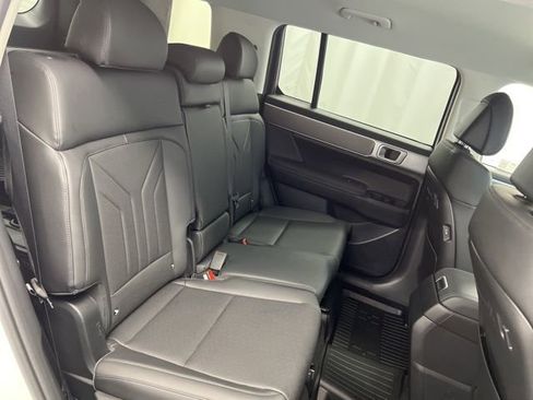 Used 2025 Hyundai Santa Fe SEL image 27