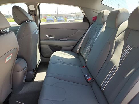 New 2025 Hyundai Elantra Sport image 8