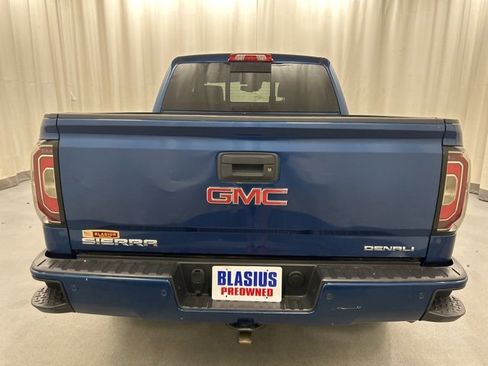 Used 2016 GMC Sierra 1500 Denali w/ Enhanced Driver Alert Package image 4