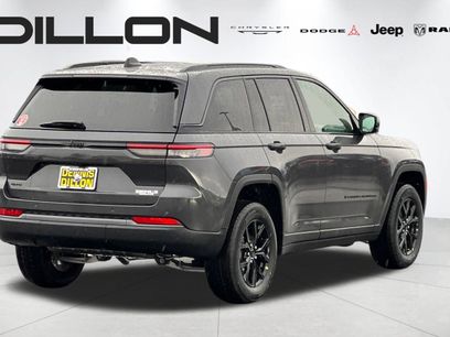 New 2026 Jeep Grand Cherokee Altitude