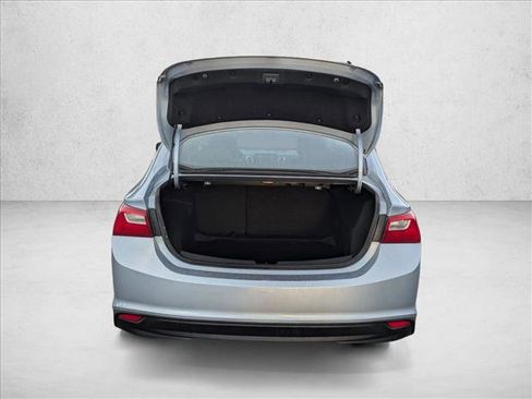 Used 2018 Chevrolet Malibu LT w/ LPO, Convenience Package 2 image 6