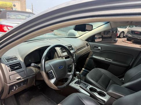 Used 2010 Ford Fusion SEL FWD image 25