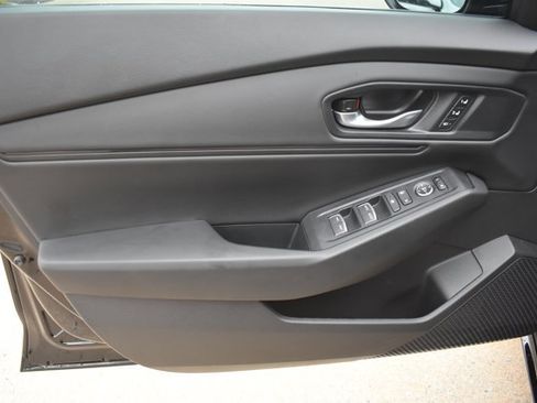 Used 2025 Honda Accord EX-L image 12