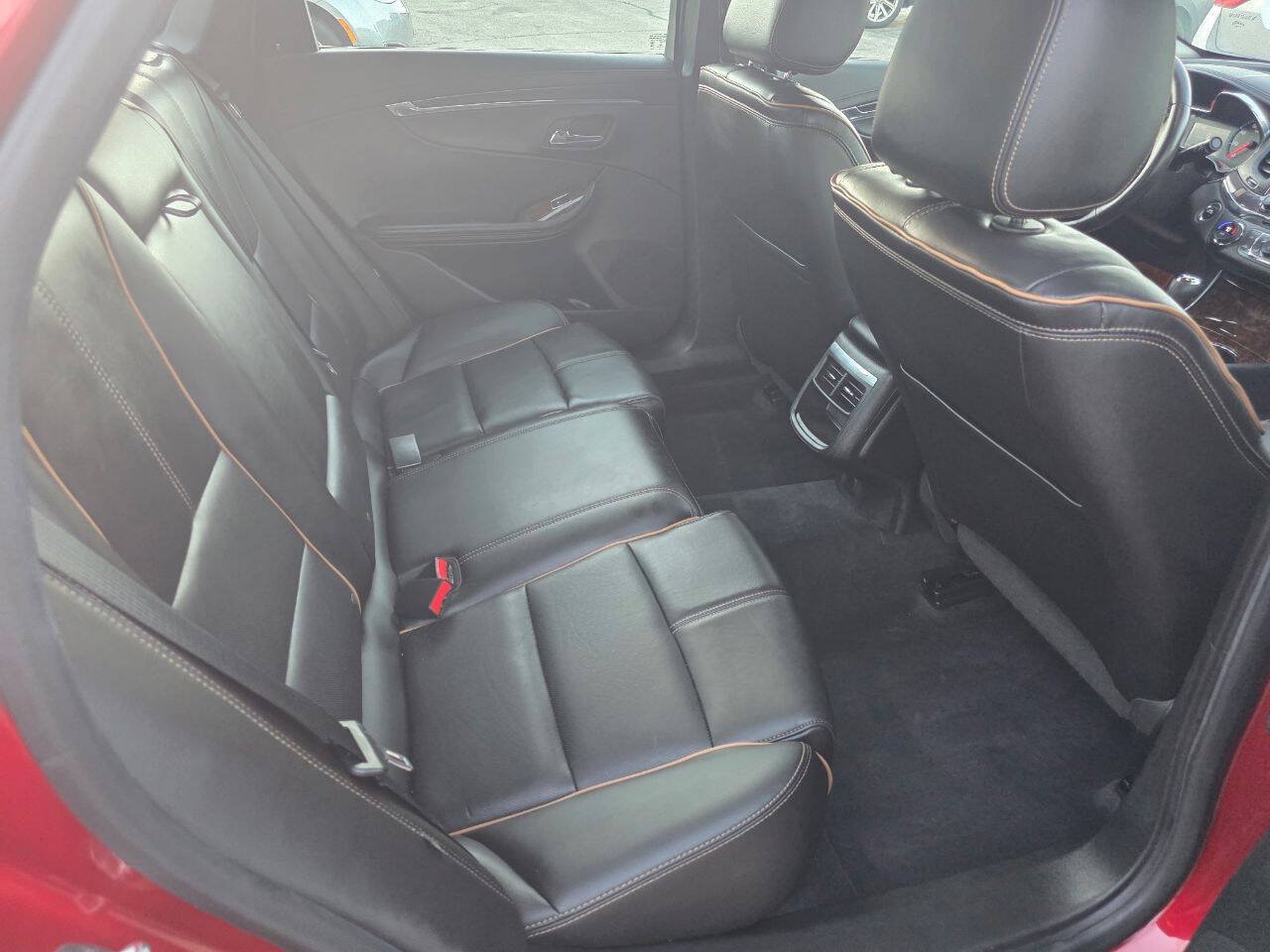 Used 2015 Chevrolet Impala LTZ FWD image 11