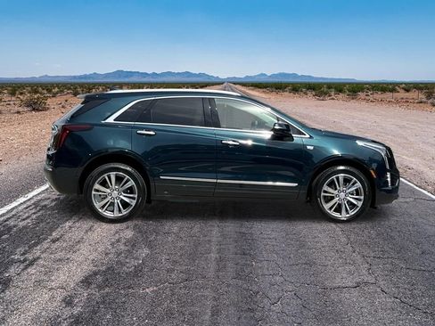 New 2026 Cadillac XT5 Premium Luxury image 4