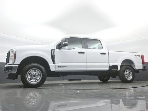 New 2026 Ford F250 XL image 25