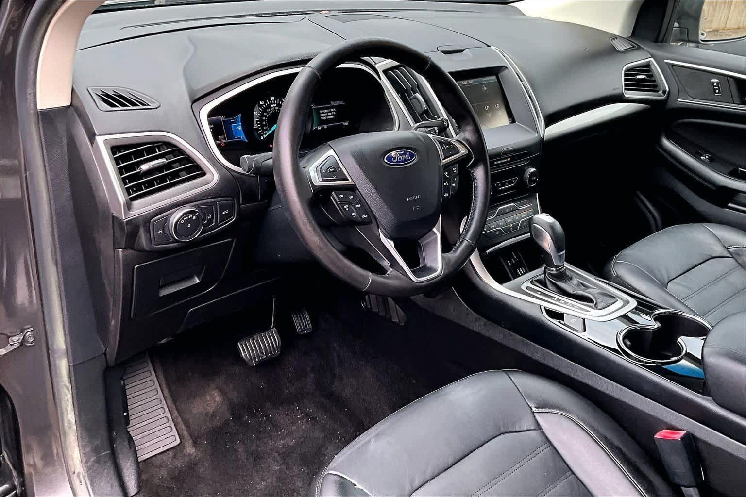 Used 2015 Ford Edge SEL w/ Equipment Group 201A FWD image 18