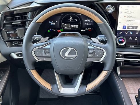 Certified 2026 Lexus RX 450h AWD w/ Convenience Package image 16