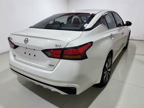 Used 2020 Nissan Altima 2.5 SV image 23