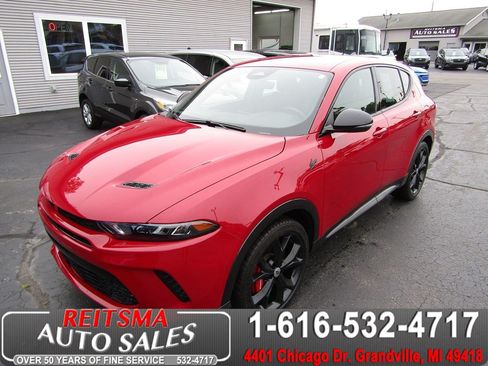 Used 2024 Dodge Hornet R/T AWD/4WD image 1