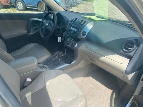 Used 2006 Toyota RAV4 2WD image 9