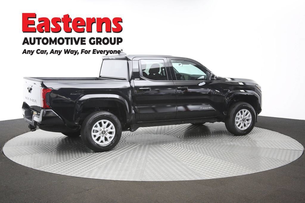 Used 2026 Toyota Tacoma SR5 AWD/4WD image 41