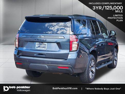 Used 2021 Chevrolet Tahoe Z71 w/ Luxury Package AWD/4WD image 25