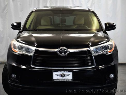 Used 2015 Toyota Highlander XLE image 4