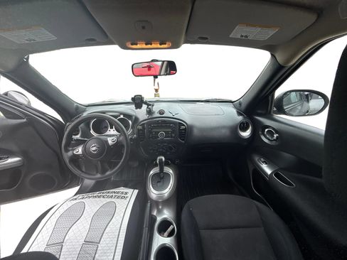 Used 2011 Nissan Juke S AWD/4WD image 21