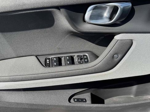 Used 2024 Polestar Polestar 2 AWD/4WD image 31