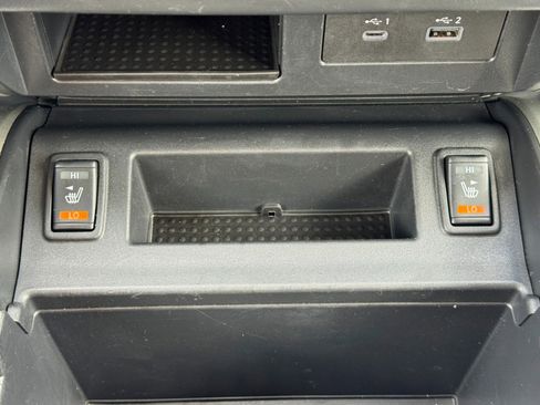 Used 2020 Nissan Titan SL w/ Protection Package 1 AWD/4WD image 30