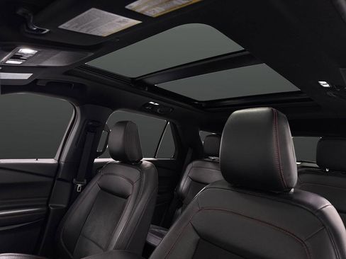 Used 2023 Ford Explorer ST-Line image 7