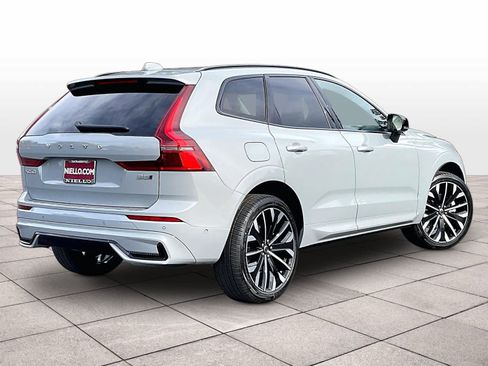 New 2026 Volvo XC60 B5 Ultra w/ Protection Package Premier image 4