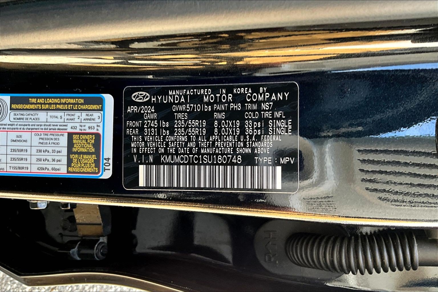 Used 2025 Genesis GV70 3.5T Sport AWD/4WD image 14
