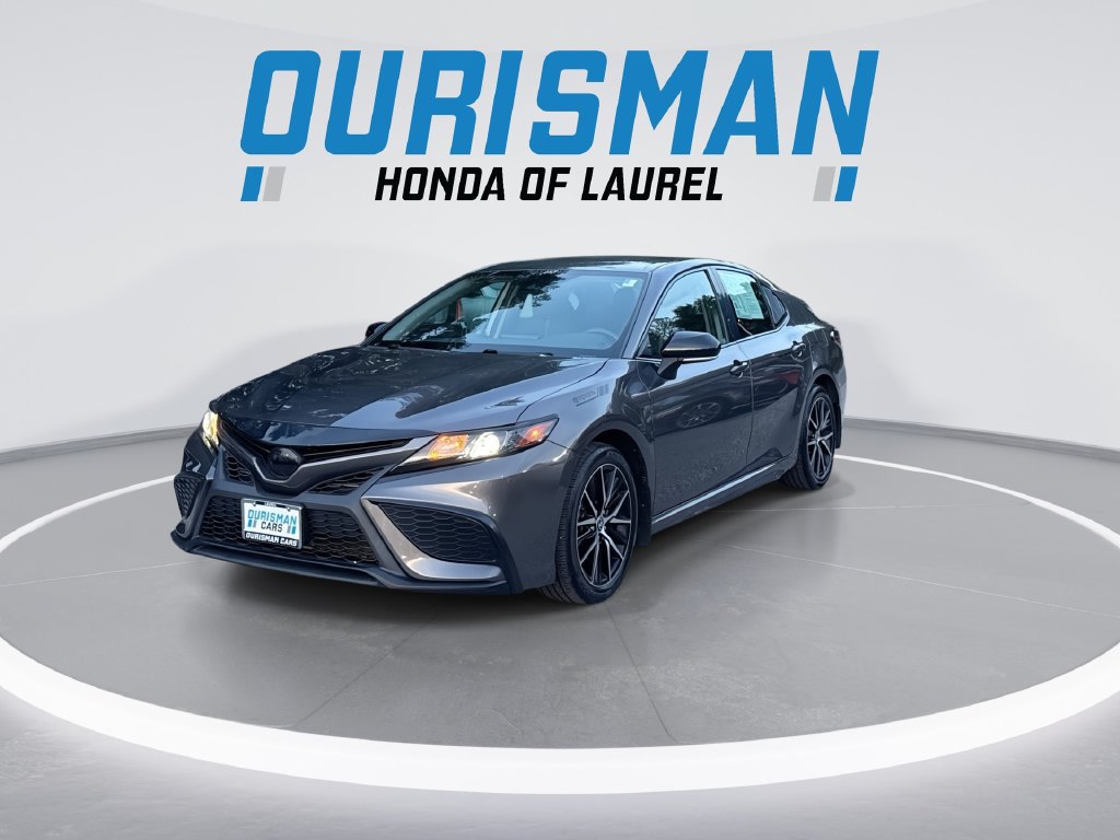 Used 2023 Toyota Camry SE AWD/4WD image 4