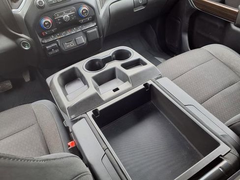 Used 2019 Chevrolet Silverado 1500 LT w/ All-Star Edition image 10