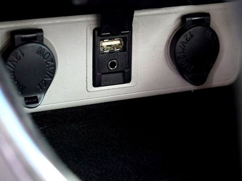 Used 2015 Toyota Avalon XLE image 15