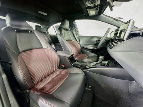 Used 2024 Toyota Corolla XSE FWD image 27