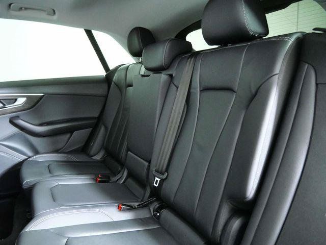 Used 2023 Audi Q8 Premium AWD/4WD image 15