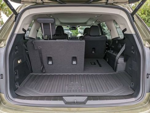 New 2025 Subaru Ascent Limited AWD/4WD image 12