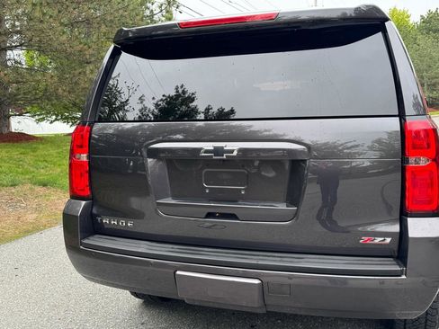 Used 2017 Chevrolet Tahoe LT AWD/4WD image 28