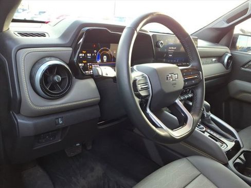 Used 2023 Chevrolet Colorado ZR2 w/ ZR2 Convenience Package III image 8