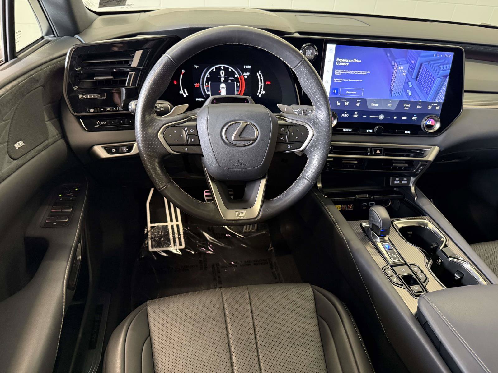 Used 2024 Lexus RX 350 F Sport w/ Convenience Package AWD/4WD image 4