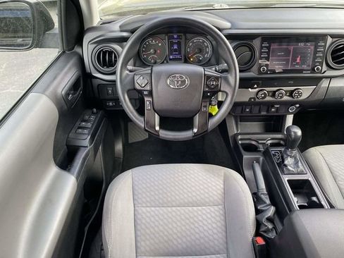 Used 2022 Toyota Tacoma SR w/ SR Convenience Package image 13