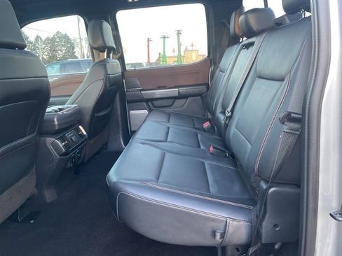 Used 2022 Ford F150 Lariat w/ Equipment Group 502A High image 10