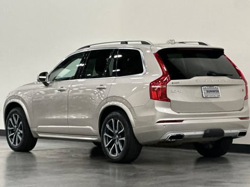 Used 2017 Volvo XC90 T6 Momentum w/ Vision Package AWD/4WD image 6