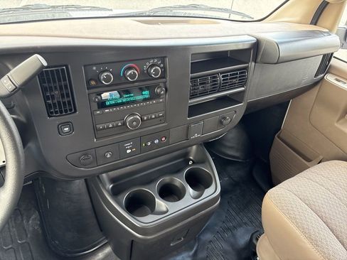 New 2025 Chevrolet Express 2500 Work Van w/ Driver Convenience Package image 24