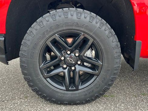 Used 2021 Chevrolet Silverado 1500 LT Trail Boss w/ LT Trail Boss Premium Package AWD/4WD image 27