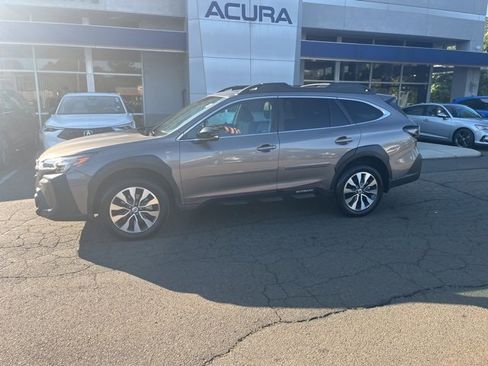 Used 2024 Subaru Outback Limited image 30