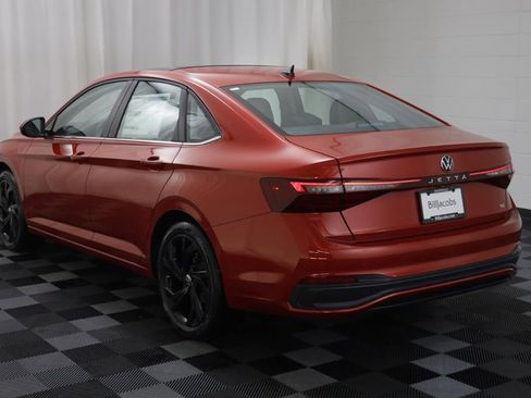 New 2026 Volkswagen Jetta SE FWD image 15