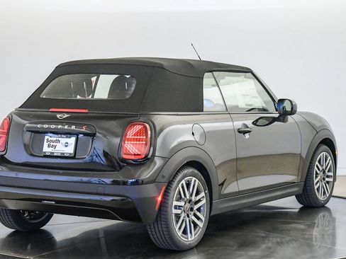 New 2026 MINI Cooper S FWD image 5