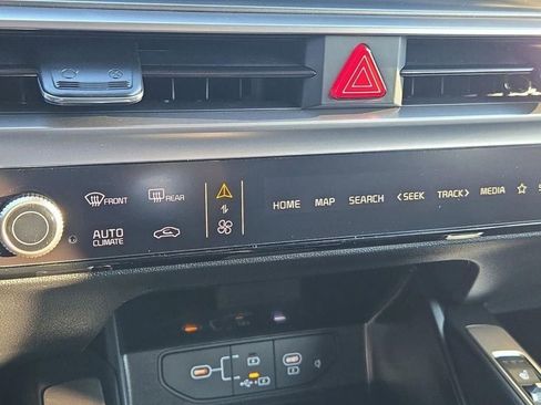 New 2026 Kia Sorento S w/ S Panoramic Sunroof Package FWD image 27