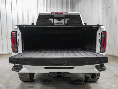 Used 2024 GMC Sierra 2500 AT4 w/ AT4 Premium Plus Package AWD/4WD image 60